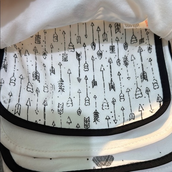 Chick Pea White and Black Bibs Set Adventure Collection - Picture 3 of 5